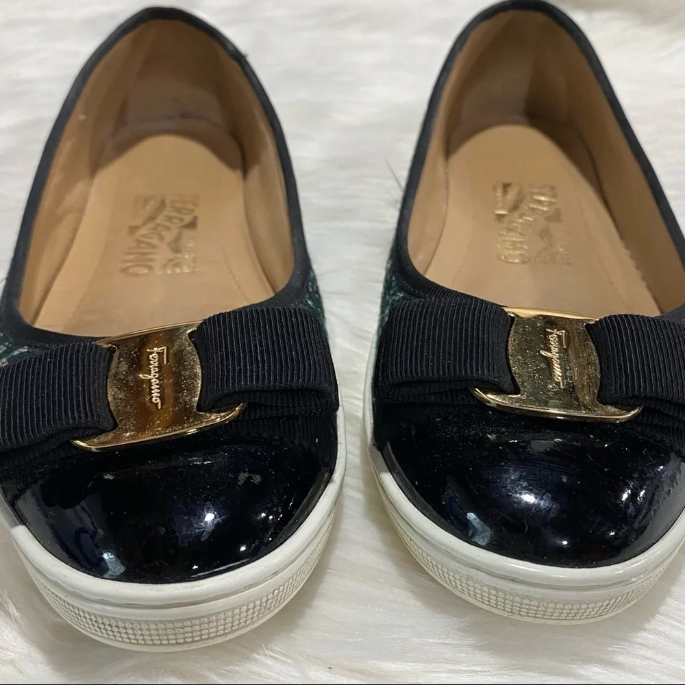 Ferragamo Rufina‎ Tweed Patent Leather Flats Green Black 5.5